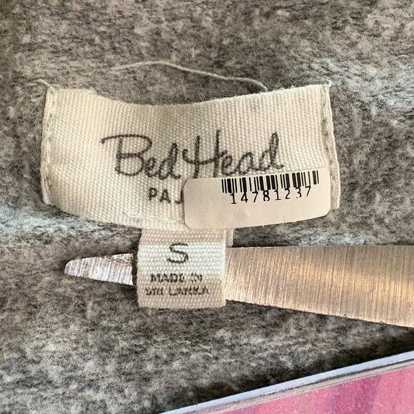 BedHead Pajamas Gray Mon Amour Heart Print Organic Cotton Sweatshirt Size S - Picture 4 of 7